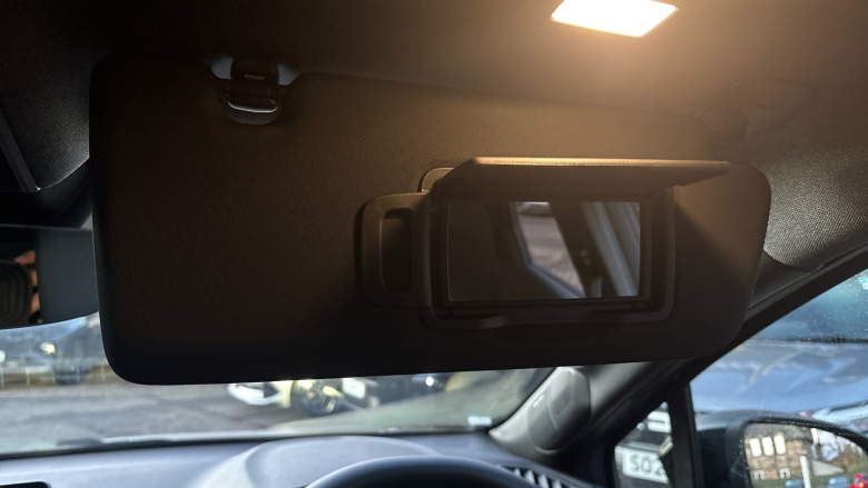 Renault Symbioz 1.6 E-Tech FHEV 145 Iconic Esprit Alpine 5dr Auto Hybrid Estate